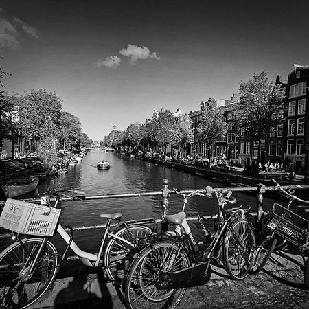 The Black Beauty Private Studio With Canal View From 1799 Amsterdam Zewnętrze zdjęcie
